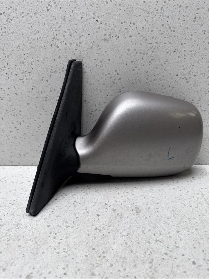 Espejo retrovisor izquierdo del lado del conductor Scion xB 2004-2006 Foto 1 de 4