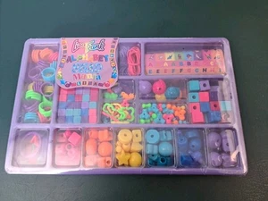 Lisa Frank Bead Mania sigillato - glitter e vetro - kit creazione gioielli anni 90 2000 - Foto 1 di 6