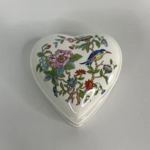 Aynsley Pembroke English Bone China Heart Shaped Trinket Box with Lid - Picture 1 of 6