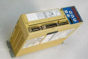 1PZ Servoazionamento PANASONIC MQDZ023A1A testato usato - Foto 1 di 1