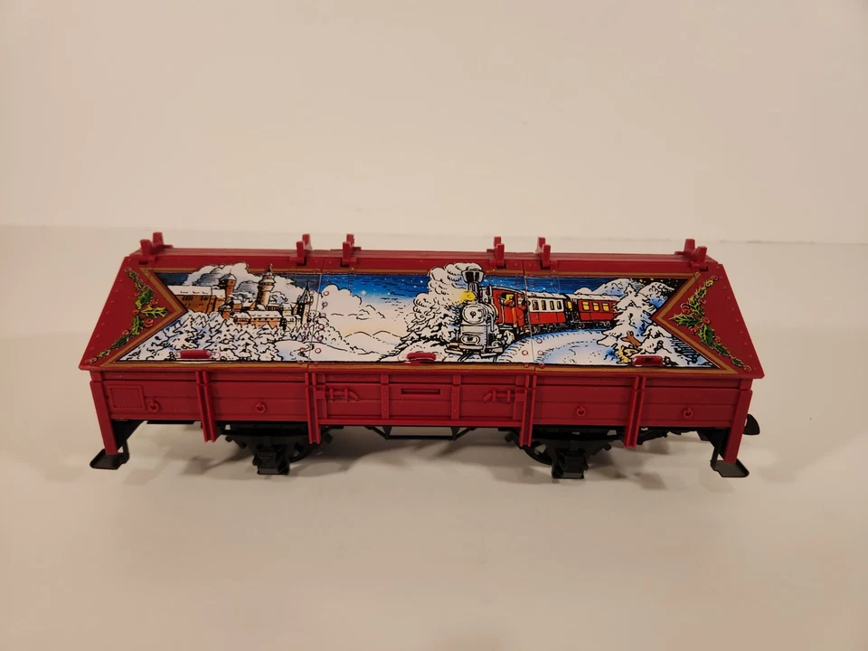LGB 45110 Covered Christmas Gondola - Image 1 of 4