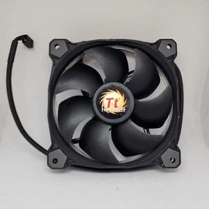 (1 Stück) Thermaltake TT-1225 120mm LED Lüfter - Bild 1 von 2