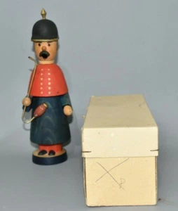 Polizist mit Pickelhaube - Räuchermann Erzgebirge # S5 - Bild 1 von 10