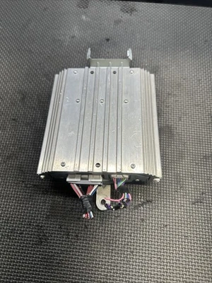 amplificador de sonido mitsubishi eclipse 2006 Foto 1 de 4