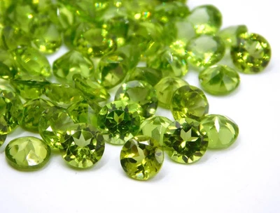 Natural Peridot 4 mm Round Cut 40 Pcs Certified Loose Gemstone Lot + Free Gift - Image 1 of 4