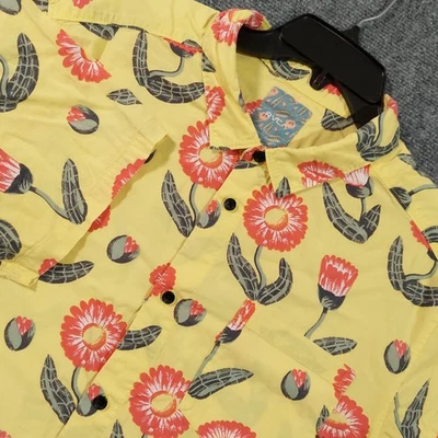 Camisa RVCA Para Hombres XL Amarilla Floral Abotonada Manga Corta Informal Tropical Verano Foto 1 de 4