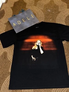 T-Shirt 16. Juli SELTENE WOCHENENDEN MIT ADELE offiziell RESIDENCY Las Vegas mit TASCHE - Bild 1 von 11