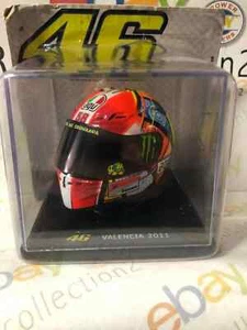 DIE CAST CASCHI DI VALENTINO ROSSI 1/5 " VALENCIA 2011 " - Imagen 1 de 3