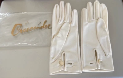 Guantes Crescendoe Caresse Marfil Cuero A Medida Todo Nylon 6 Nuevos en Caja Cierre de Botones Foto 1 de 4