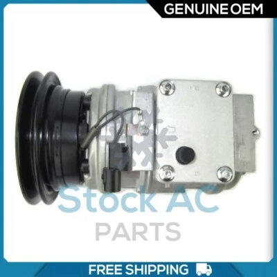 A/C Compressor OEM Denso 10PA17C for Eagle Talon / Mitsubishi Eclipse, Gal... QR - Image 1 of 4
