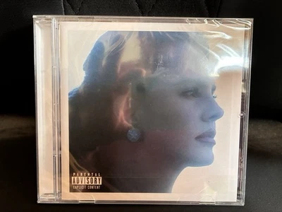 NEW LANA DEL REY BLUE BANISTERS CD ALTERNATE COVER SEALED BUT CRACK TO CD CASE - Image 1 of 3