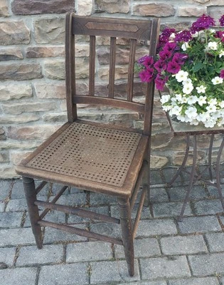 Antigua silla de roble Arts & Crafts Mission con asiento tejido de metal difícil de encontrar Foto 1 de 4