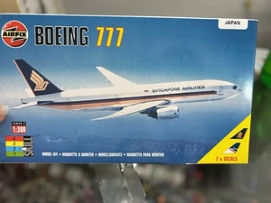 Airfix, Boeing 777 British Singapore Plastic Model Kit #03184, Scale: 1:300 - Picture 1 of 7
