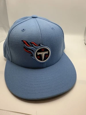 Gorra del equipo de la NFL Tennessee Titans 7 1/2 Foto 1 de 3