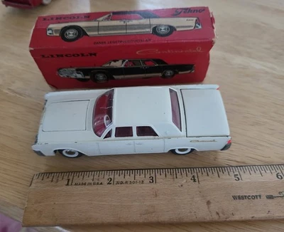 Lincoln Continental By Tekno - Image 1 of 4