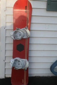 AXIS Snowboard 125 cm with LTD Small Bindings - Picture 1 of 5