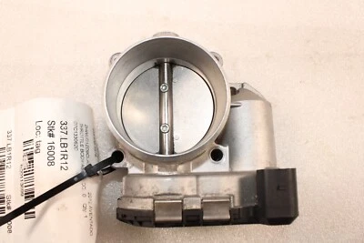 Lamborghini Aventador, LP700, carrocería del acelerador, usado, P/N 07C133062C Foto 1 de 4