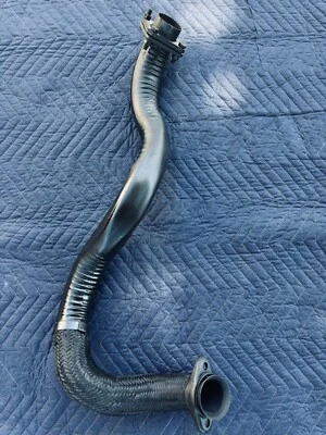 Tubo descendente de aire caliente Buick Grand National Turbo Regal 84-85 Foto 1 de 4