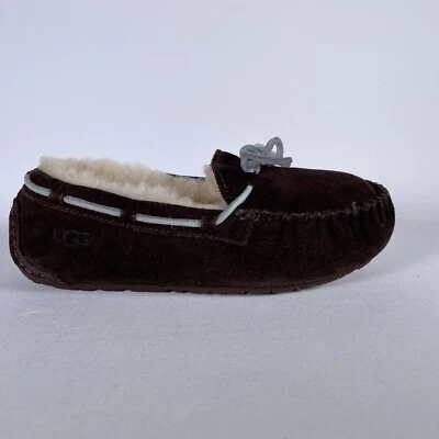 Mocasín UGG Dakota Zapatilla Talla 2 Marrón Oscuro Gamuza Sin Cordones Azul Lazo Mocasín 5296 Foto 1 de 4