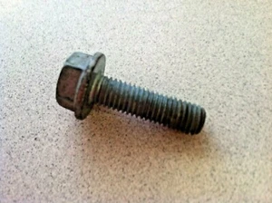 1997-2000 MERCEDES-BENZ C230 C280 W202 ~ ENGINE MOUNTING TO BRACKET BOLT - Picture 1 of 3
