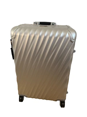TUMI Luggage- ALUMINUM SHORT TRIP P/C SILVER - Image 1 of 4