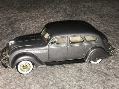 Signature Chrysler Airflow 1936- 1/32  - Immagine 1 di 4