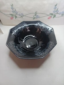 VTG L.E. Smith Black Amethyst 8 Side Glass Sterling Silver Overlay Scroll Bowl - Picture 1 of 3