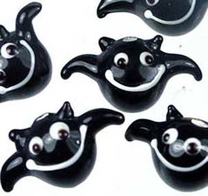 6 cuentas de Halloween de vidrio hechas a mano de murciélago negro con lámparas - Imagen 1 de 2