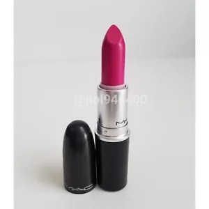 Mac Be Silly Lipstick Limited Edition / Discontinued - Picture 1 of 8