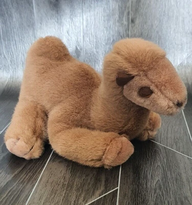 Wella Promotional Camel  Vintage  Retired -  Animal Plush - Good condition - Image 1 of 4