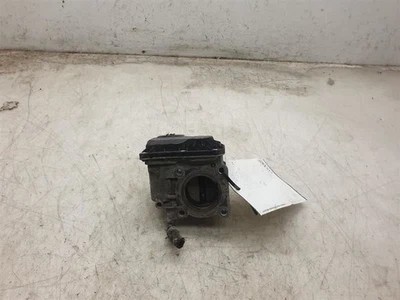 06-15 TOYOTA YARIS 1.5L TRACCIÓN DELANTERA EN CARROCERÍA DEL ACELERADOR DEL MOTOR  Foto 1 de 4