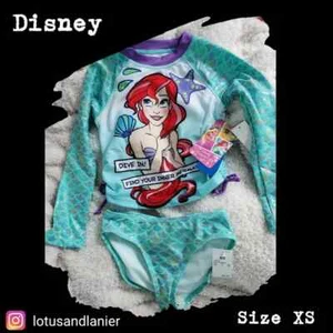 Disney Little Mermaid Bikini de manga larga UPF 50+ Sz XS - Imagen 1 de 6