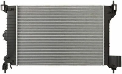 Radiador Spectra Premium CU13247 | Pieza automática de alta calidad, ajuste universal para Mu Foto 1 de 4