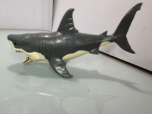 Chap Mei Chomping Great White Shark Rescue Figure Corps Sea Ocean Animal Blip - Picture 1 of 15