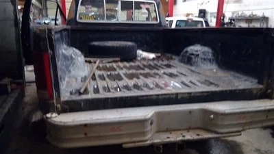 Bomba de inyección de aire 8-302 5,0 L para camioneta Ford F250 74-86 1379028 Foto 1 de 4