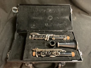 Vito Soprano Clarinet SN:E52524 - Picture 1 of 3
