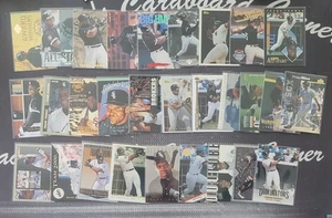 Lote de (29) tarjetas insertadas Frank Thomas HOF White Sox - Imagen 1 de 1