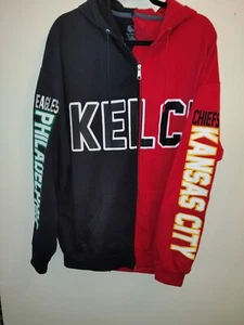 TRAVIS & JASON KELCE SWEATSHIRT MIT KAPUZE UND REISSVERSCHLUSS - KC CHIEFS & EAGLES - GRÖSSE 2XL - Bild 1 von 10