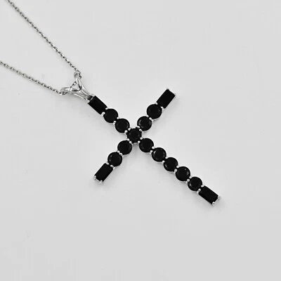 Colgante Cruz Santa Espinela Negra Natural Plata de Ley 925 Piedra de Nacimiento de Agosto Foto 1 de 4