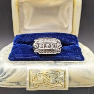 Vintage Three Stone .74ct Diamond Filigree Engagement Ring Art Deco Retro - Picture 1 of 10