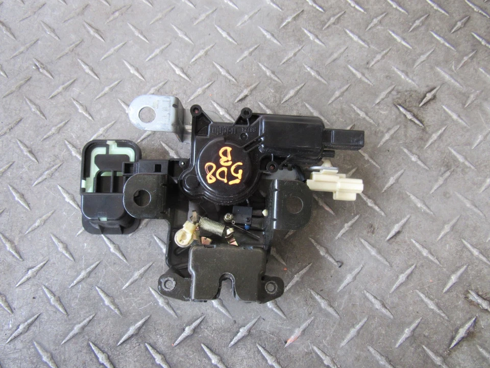 Mazda RX-8 2004 1,3 L 2 cilindros tapa trasera pestillo bloqueo actuador Foto 1 de 1