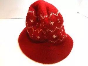 Red Knit Hat 360° Felted Brim A+ Quality White Accents 20" Circumference Beanie - Picture 1 of 5