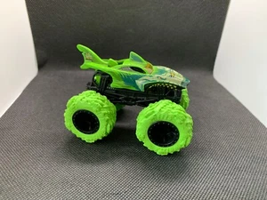 Hot Wheels - Tiger Shark Monster Truck - Diecast Sammlerstück - 1:64 - GEBRAUCHT - Bild 1 von 3