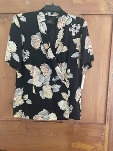 Neu mit Etikett Dana Buchman schwarz grau rosa Seidenbluse Größe 12 - Bild 1 von 6