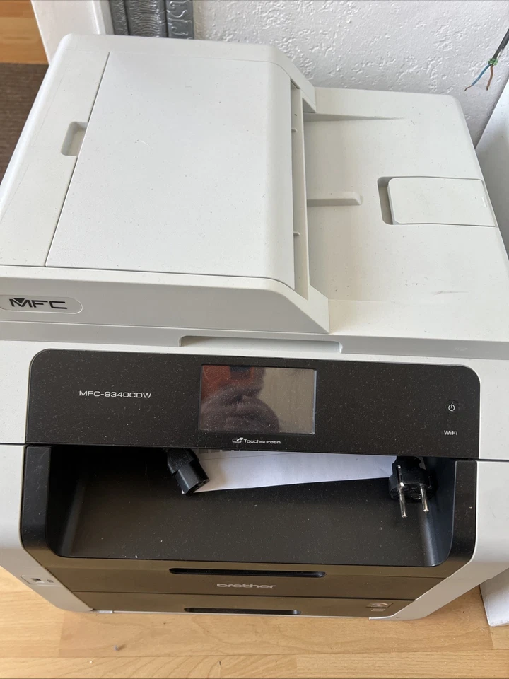Brother MFC-9340CDW Farblaserdrucker, Scanner, Kopierer, Fax, WLAN, Duplex, ADF - Bild 1 von 3