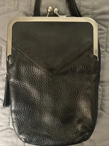 Coldwater Creek Umhängetasche schwarz Kiss-Lock Verschluss - Bild 1 von 9