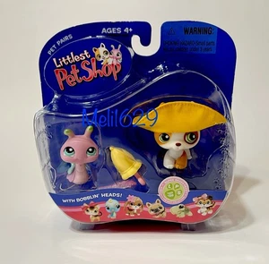 Littlest Pet Shop Pet Pairs: #127 German Shepherd Dog & #128 Snail - Picture 1 of 6