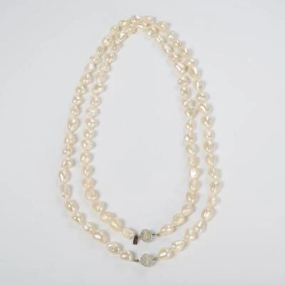 Dos 2 Collares Kenneth Jay Lane Imitación Barroco Perla Cierre Estrás De Colección Foto 1 de 4