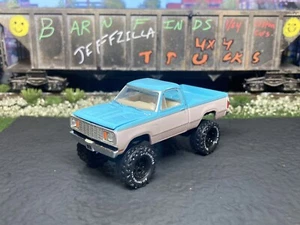 1978 Dodge Pickup Lifted 4x4 Truck 1/64 Diecast Custom Off Road M2 Machines - Picture 1 of 14