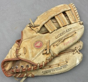 Vintage Mizuno Goose Gossage Baseball Glove Professional Model 6790 RHT - Picture 1 of 3